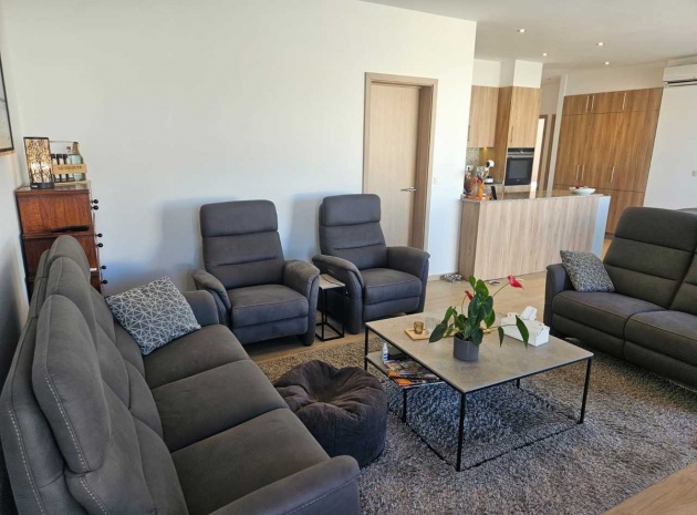 Resale - Villa - Torrevieja - Torrevieja Centro