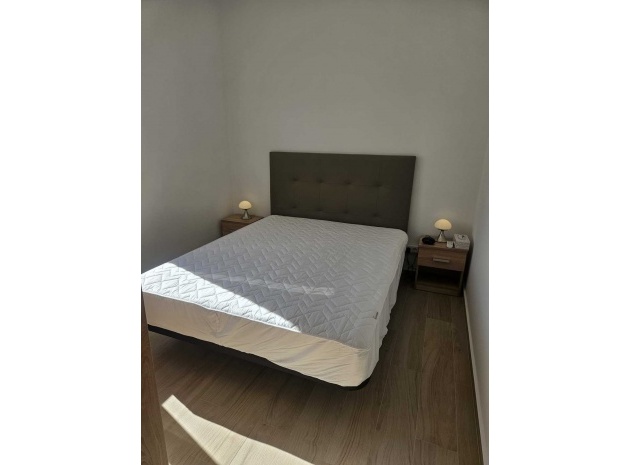 Resale - Villa - Torrevieja - Torrevieja Centro