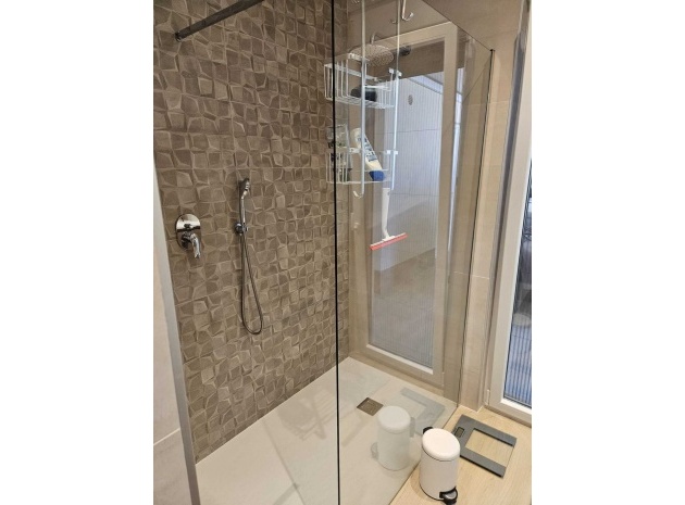 Resale - Villa - Torrevieja - Torrevieja Centro