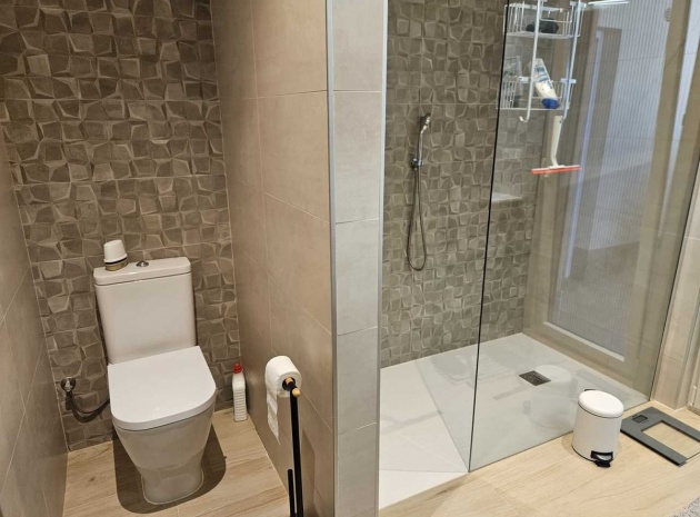 Resale - Villa - Torrevieja - Torrevieja Centro
