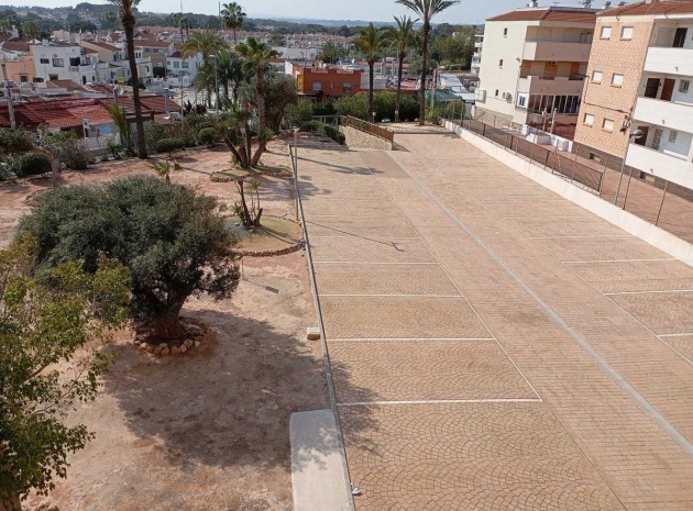 Återförsäljning - Lägenhet - Orihuela - Mil Palmeras