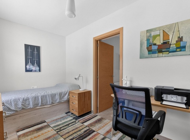 Resale - Villa - Torrevieja - Torrevieja Centro