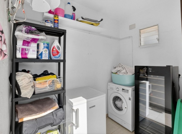 Resale - Villa - Torrevieja - Torrevieja Centro
