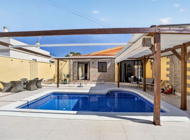 Wiederverkauf - Villa - Torrevieja - Torrevieja Centro