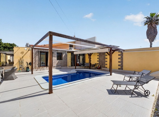 Wiederverkauf - Villa - Torrevieja - Torrevieja Centro