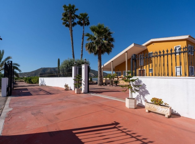Återförsäljning - Villa - Orihuela - Orihuela Centro