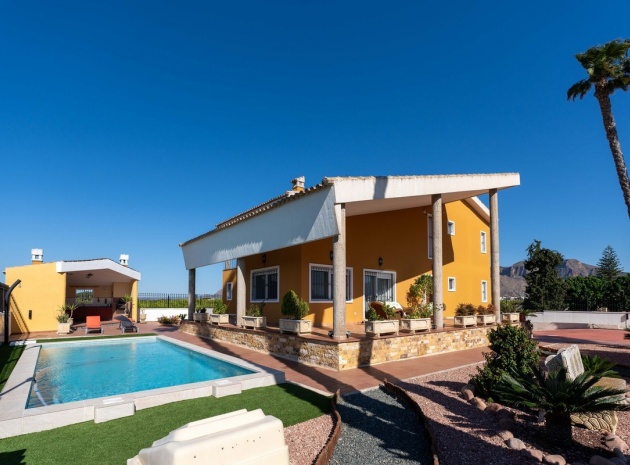 Återförsäljning - Villa - Orihuela - Orihuela Centro
