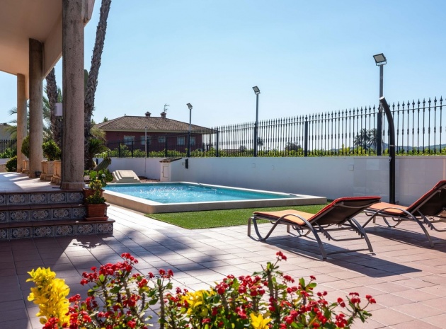 Återförsäljning - Villa - Orihuela - Orihuela Centro