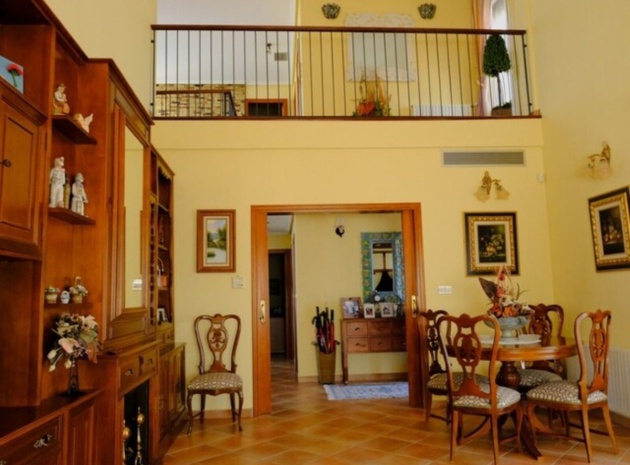 Återförsäljning - Villa - Orihuela - Orihuela Centro