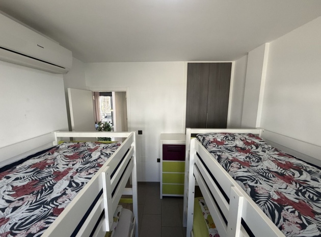 Wiederverkauf - Wohnung - Alicante - Alicante Centro