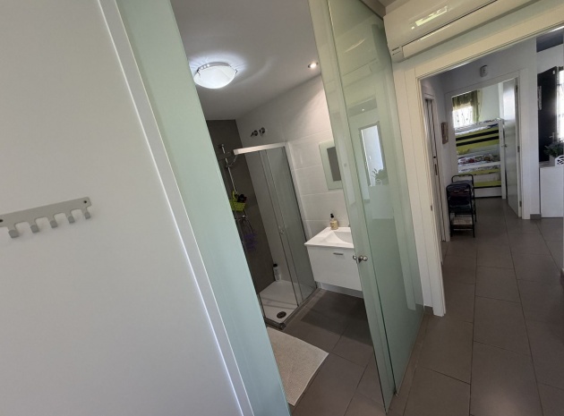 Wiederverkauf - Wohnung - Alicante - Alicante Centro