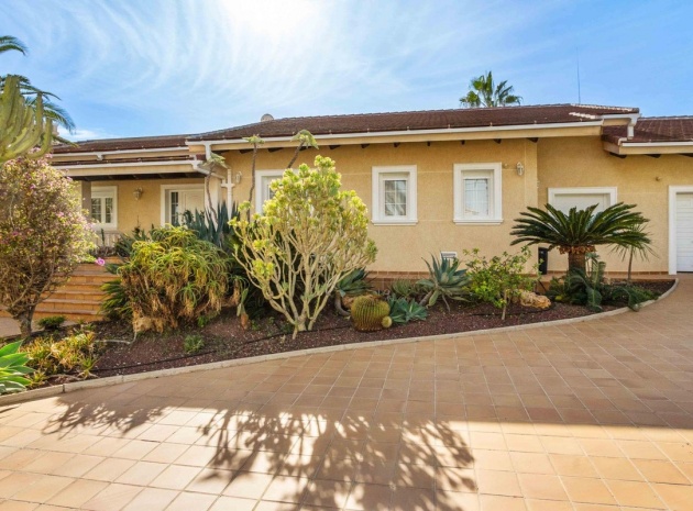 Återförsäljning - Villa - Orihuela - Cabo Roig
