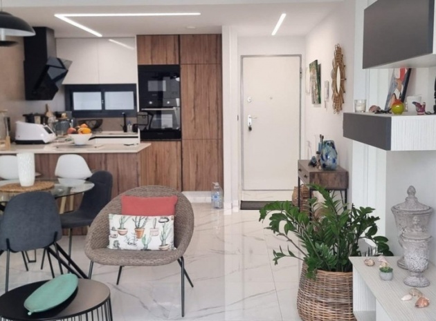 Resale - Villa - Guardamar del Segura - Urbanización El Raso