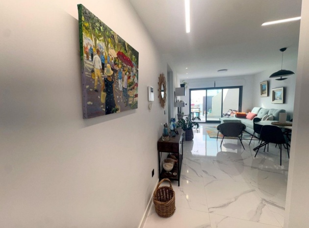 Resale - Villa - Guardamar del Segura - Urbanización El Raso