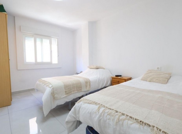 Wiederverkauf - Wohnung - Torrevieja - Torrevieja Centro
