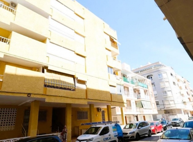 Wiederverkauf - Wohnung - Torrevieja - Torrevieja Centro
