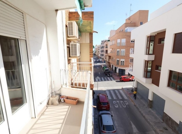 Wiederverkauf - Wohnung - Torrevieja - Torrevieja Centro