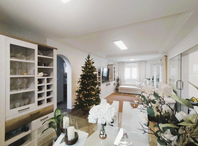 Resale - Villa - San Miguel de Salinas - San Miguel de Salinas Centro