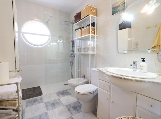 Revente - Maison de ville - Torrevieja - Torrevieja Centro