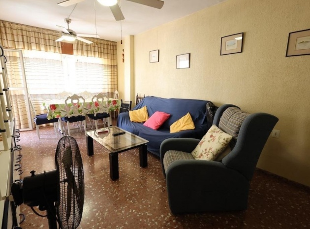 Resale - Apartment - Torrevieja - Torrevieja Centro