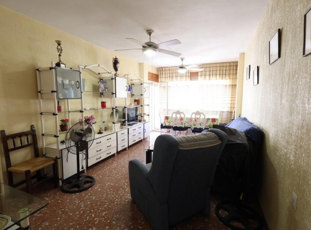 Resale - Apartment - Torrevieja - Torrevieja Centro