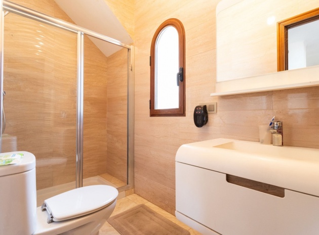 Wederverkoop - Villa - Orihuela - Villamartin