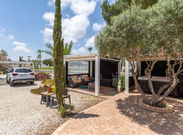 Wederverkoop - Villa - Orihuela - Villamartin