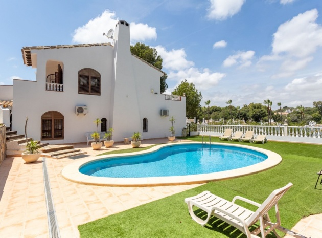 Wederverkoop - Villa - Orihuela - Villamartin