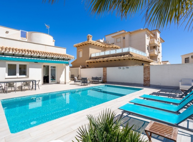 Återförsäljning - Villa - Orihuela - Playa Flamenca