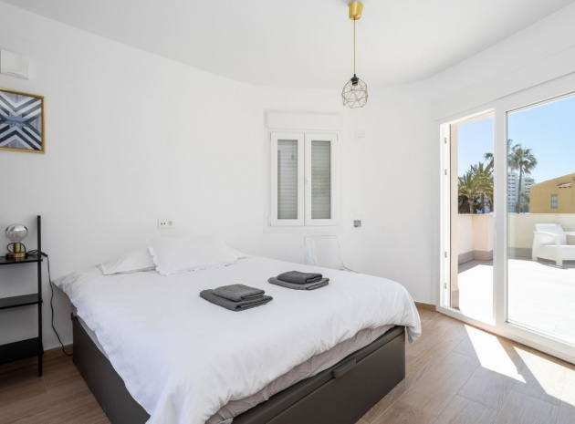 Återförsäljning - Villa - Orihuela - Playa Flamenca
