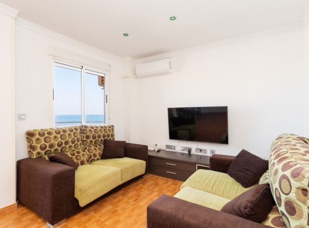 Återförsäljning - Lägenhet - Torrevieja - La Mata