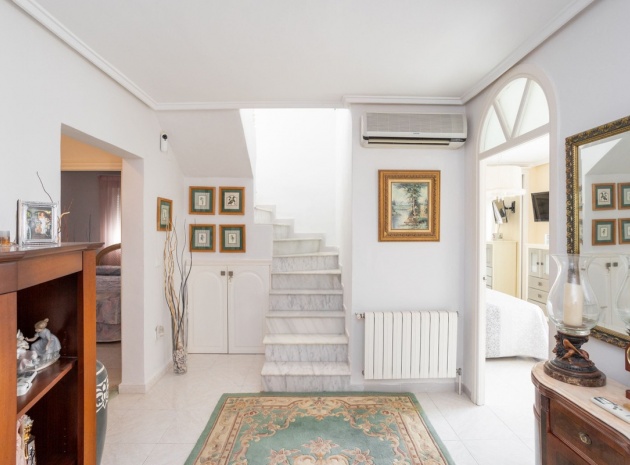 Wederverkoop - Villa - Orihuela - Villamartin