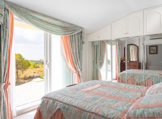 Wederverkoop - Villa - Orihuela - Villamartin