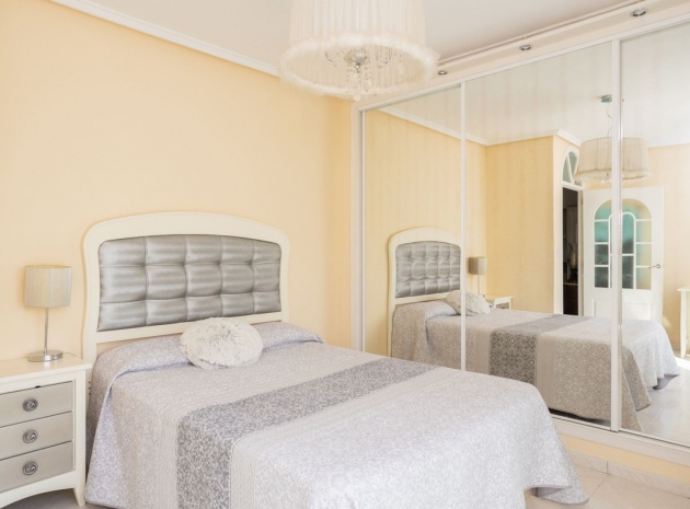 Wederverkoop - Villa - Orihuela - Villamartin