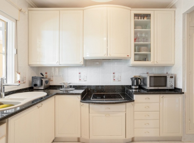 Wederverkoop - Villa - Orihuela - Villamartin