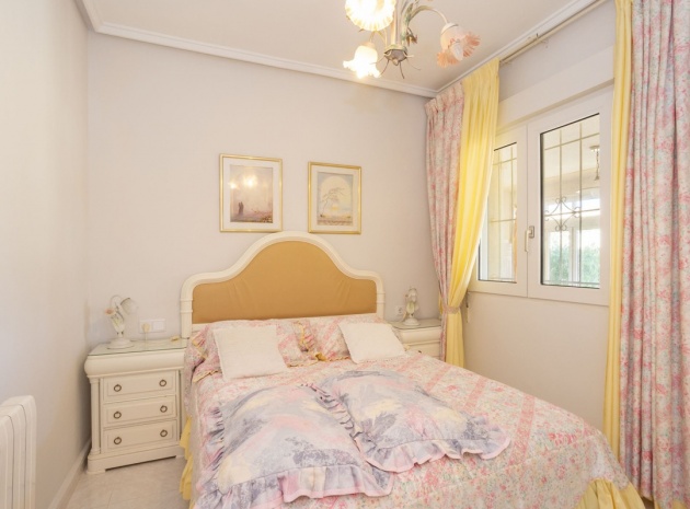 Wederverkoop - Villa - Orihuela - Villamartin