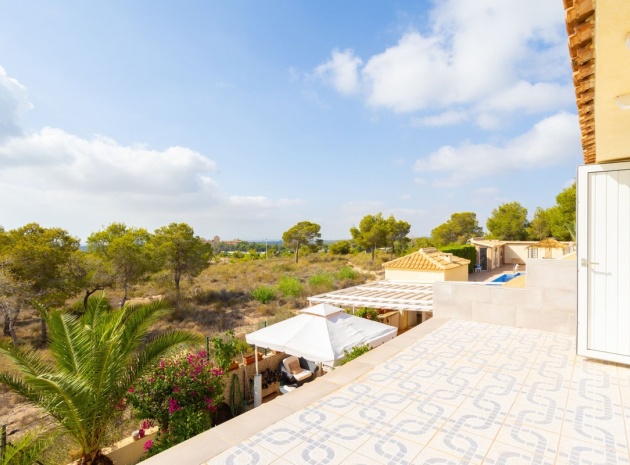 Wederverkoop - Villa - Orihuela - Villamartin