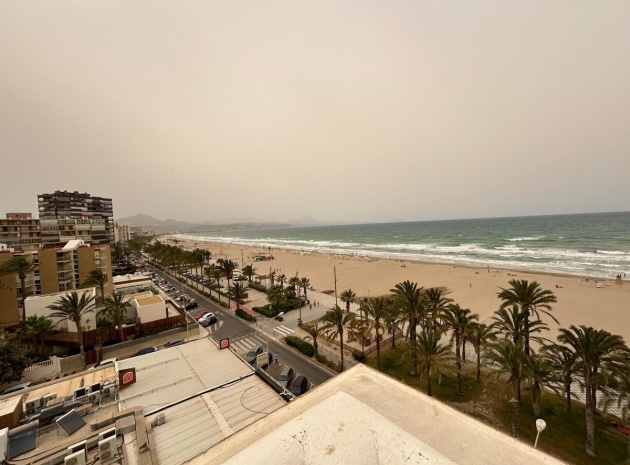 Återförsäljning - Lägenhet - San Juan de Alicante - Playa de San Juan