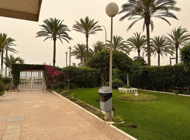 Återförsäljning - Lägenhet - San Juan de Alicante - Playa de San Juan