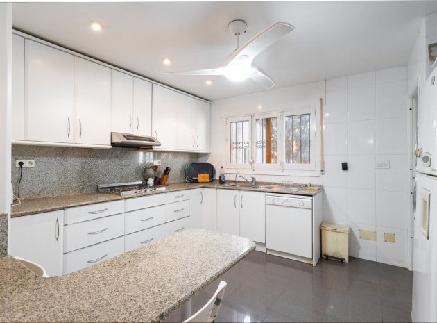 Wiederverkauf - Villa - Orihuela - Campoamor