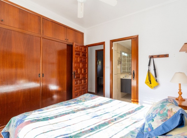 Wiederverkauf - Villa - Orihuela - Campoamor