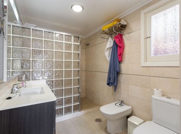 Wiederverkauf - Villa - Orihuela - Campoamor
