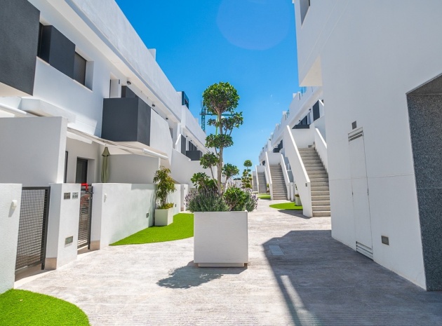Resale - Apartment - Torrevieja - Torrevieja Centro
