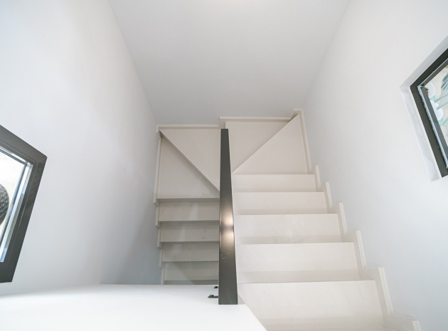Resale - Apartment - Torrevieja - Torrevieja Centro
