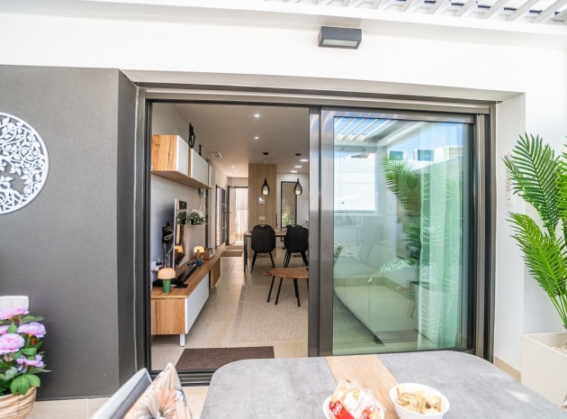 Resale - Apartment - Torrevieja - Torrevieja Centro