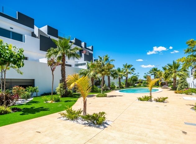 Resale - Apartment - Torrevieja - Torrevieja Centro