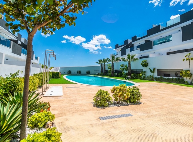 Resale - Apartment - Torrevieja - Torrevieja Centro