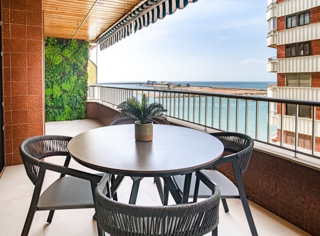 Wederverkoop - Appartement - Torrevieja - Torrevieja Centro