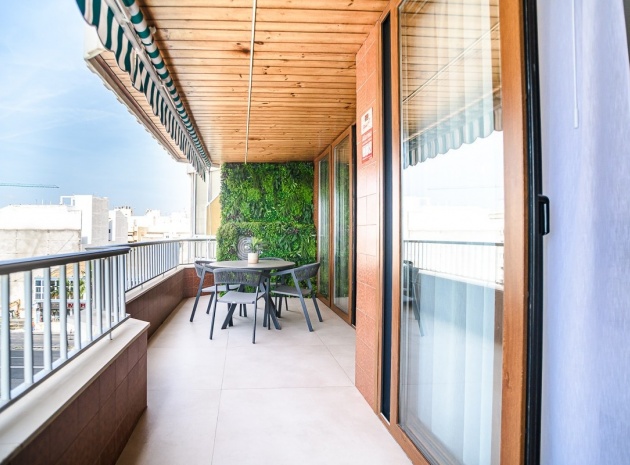 Wederverkoop - Appartement - Torrevieja - Torrevieja Centro