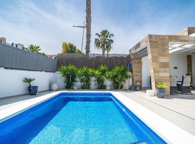 Resale - Villa - Algorfa - La Finca Golf